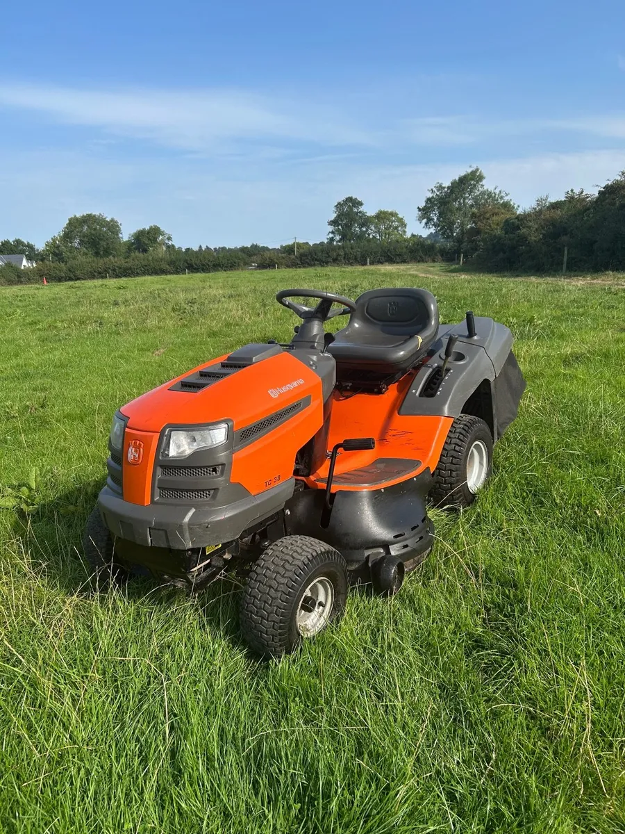 Husqvarna tc 38 lawnmower 2017 - Image 2