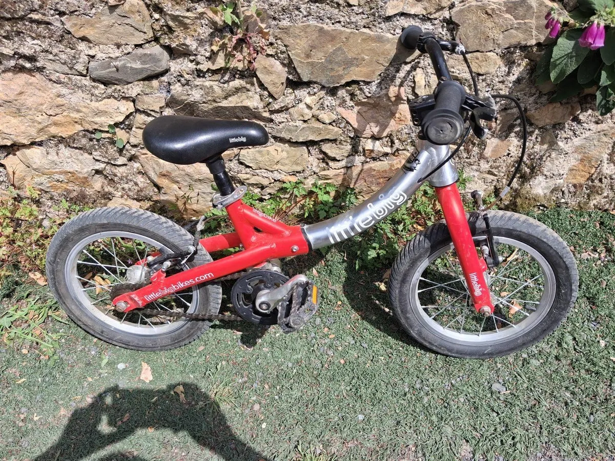 Online Auction Of A Littlebig Kids Bike & More! - Image 1