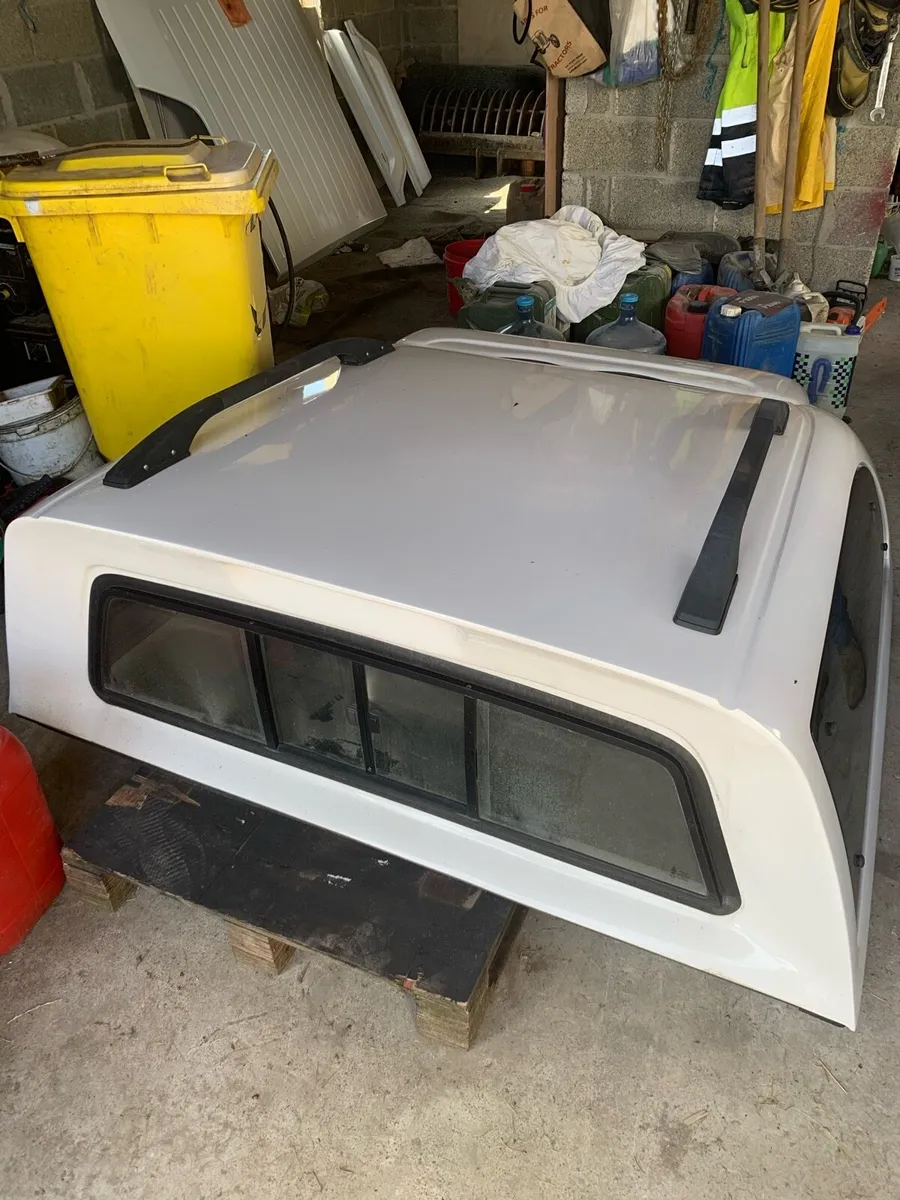 Truck man canopy - Image 1