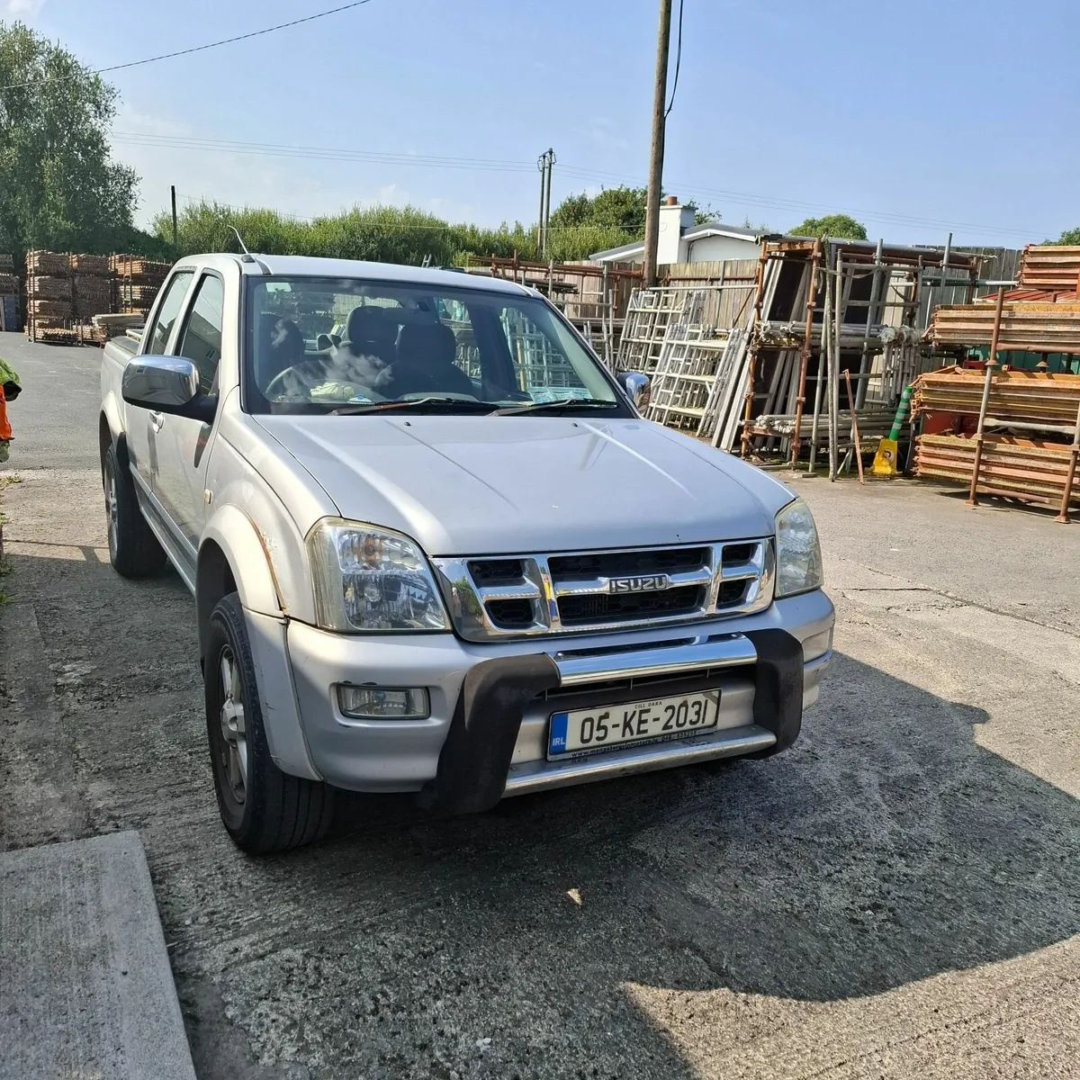 Isuzu D-Max 2005 - Image 2