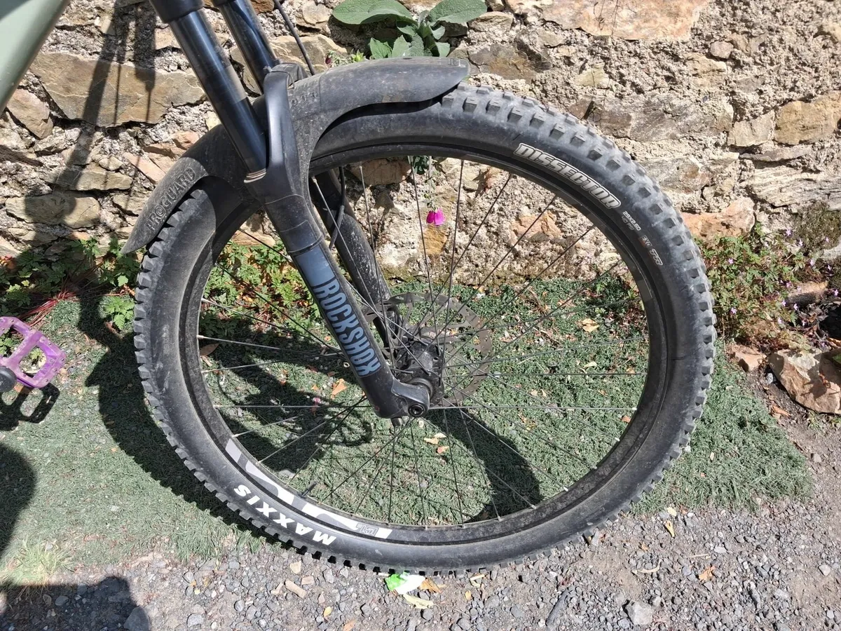 Online Auction Of A Commencal  Fatbike - Image 3