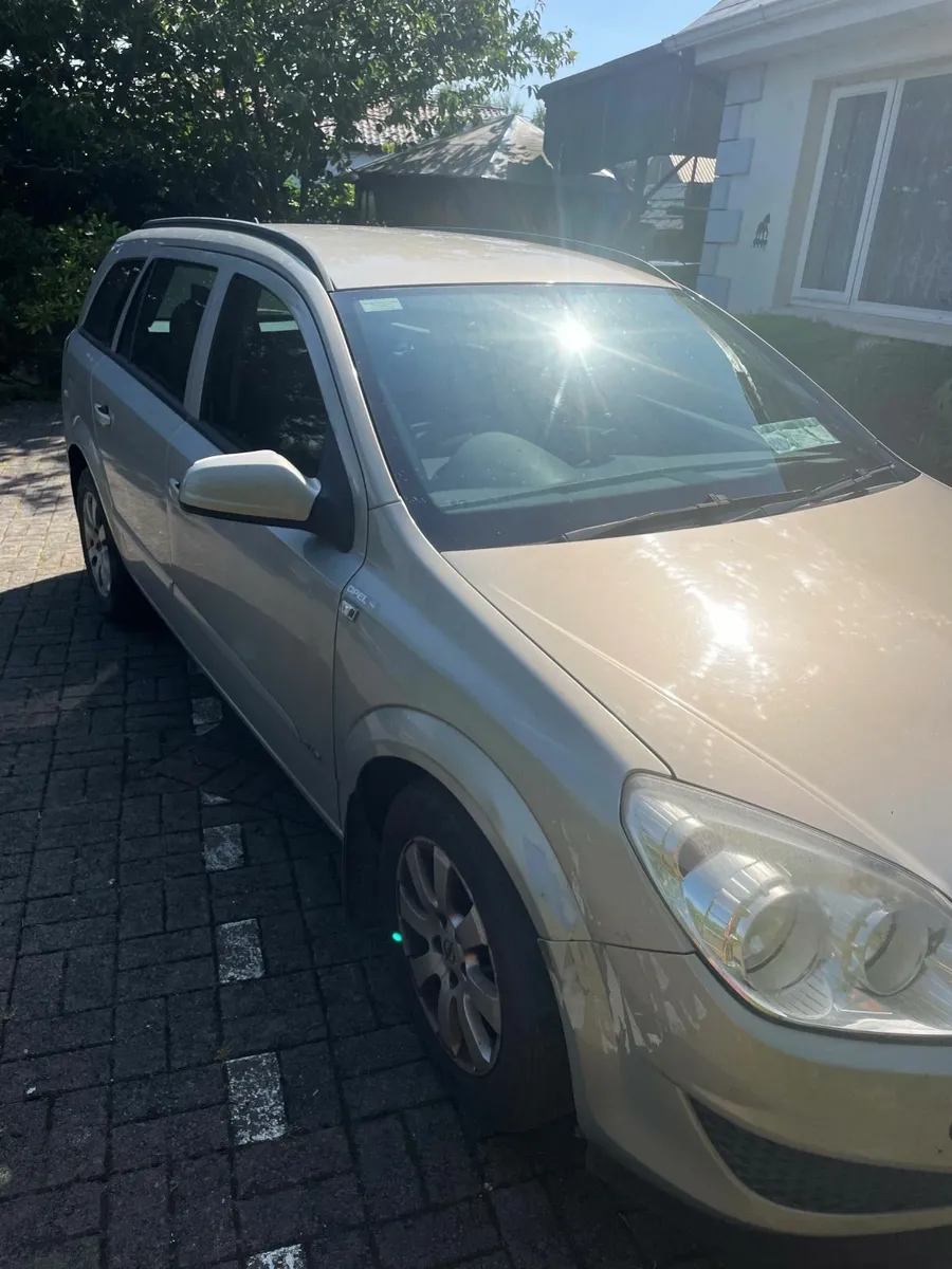 Opel Astra H Estate, 2007 model - Image 2