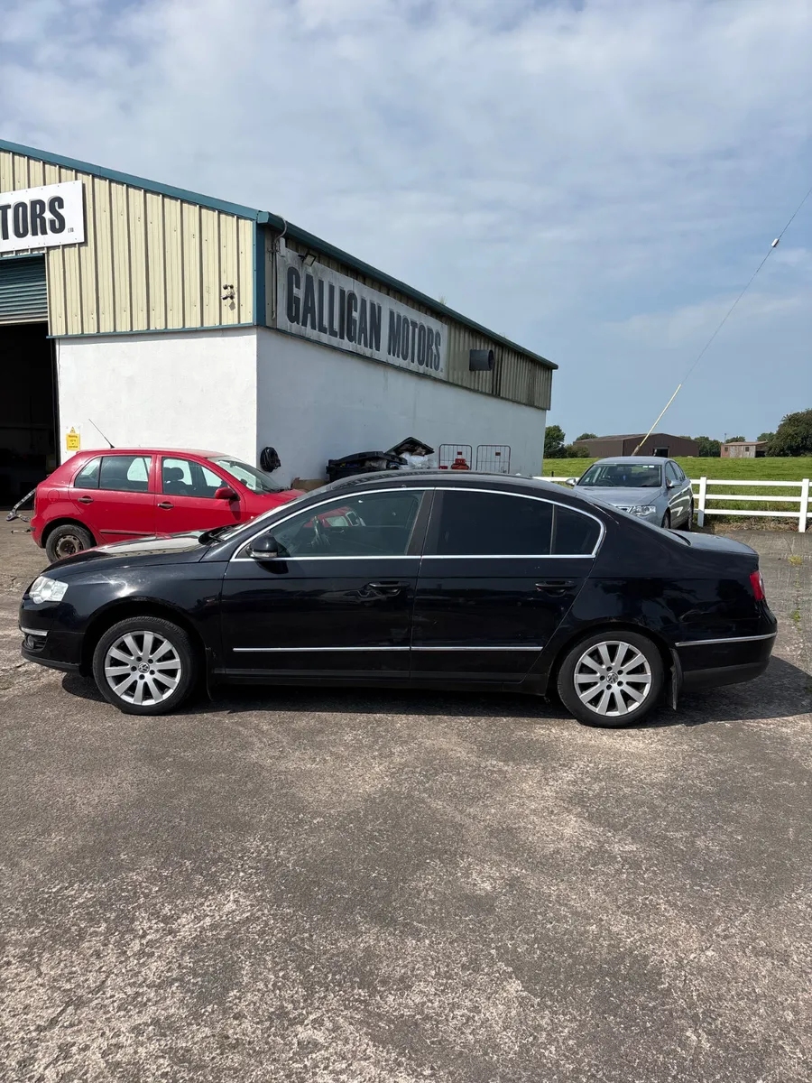 Volkswagen Passat 2008 - Image 3