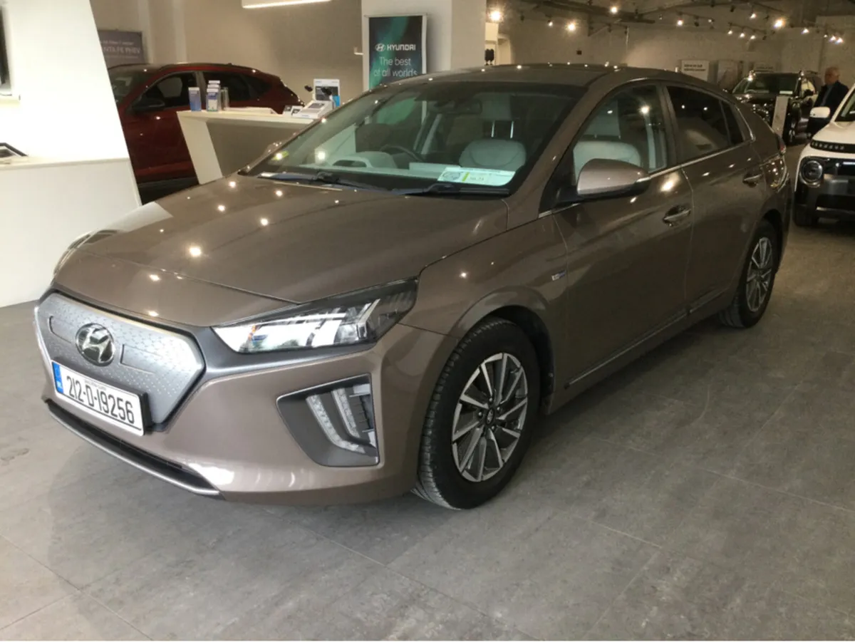 Hyundai IONIQ PREMIUM EV - Low Mileage - - Image 3