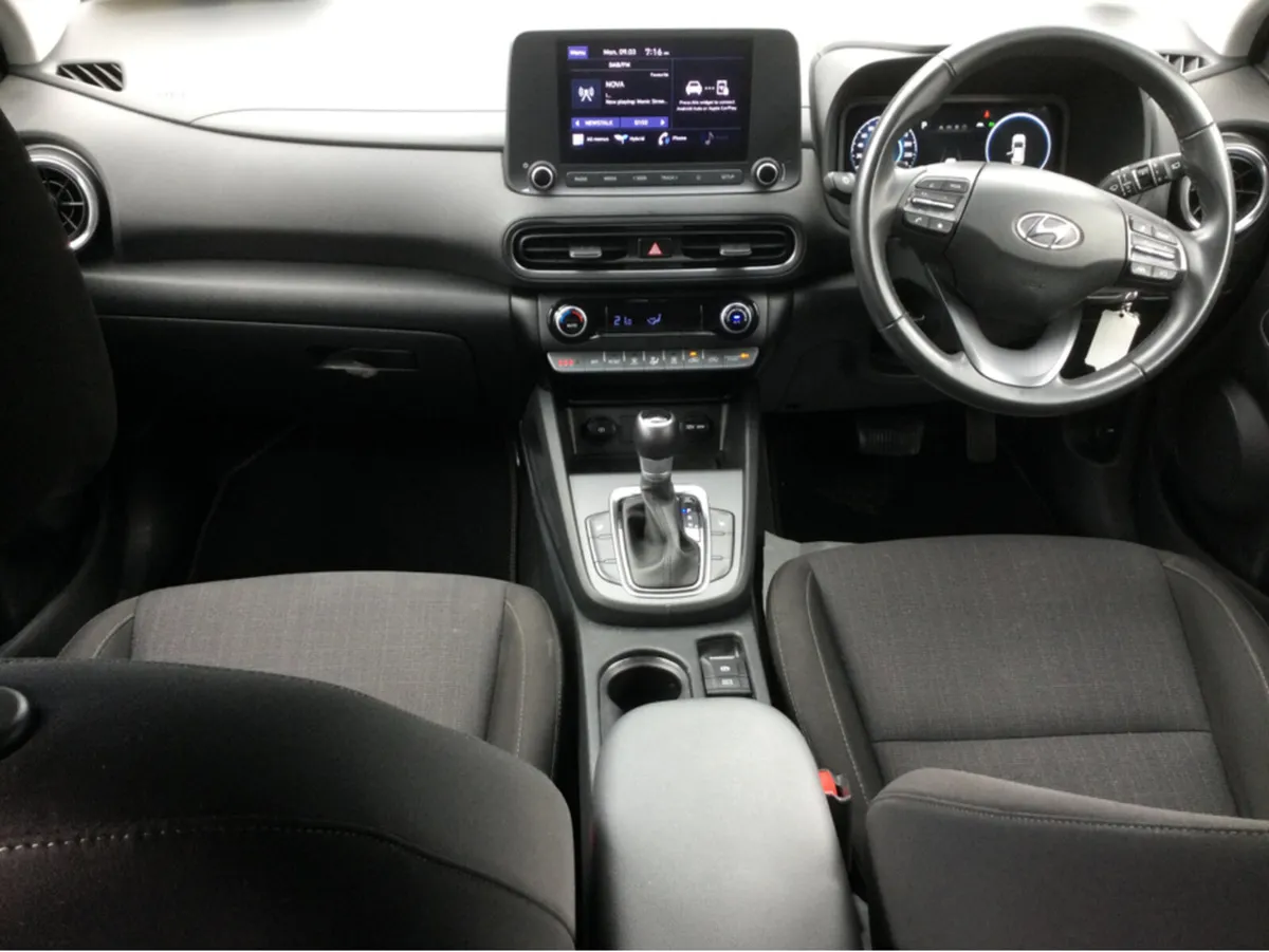 Hyundai KONA HYBRID ** VERY LOW KMS ** - Image 4