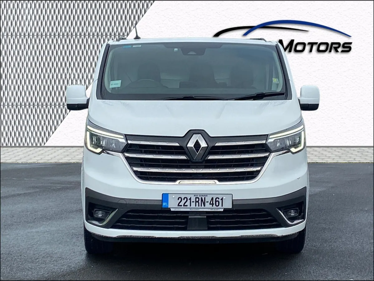 Renault Trafic LL30 BLUE DCI 130 SPORT PANEL - Image 2