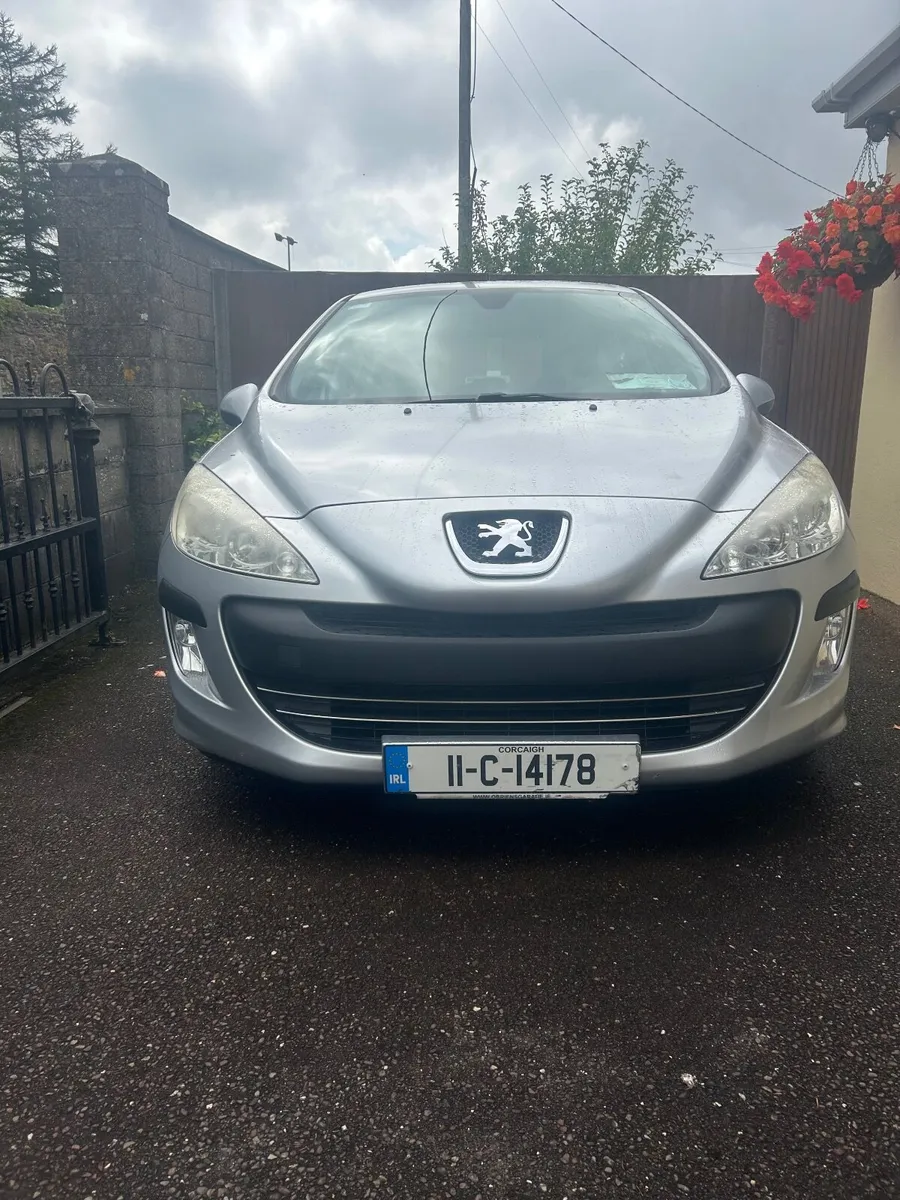 Peugeot 308 2011 - Image 1