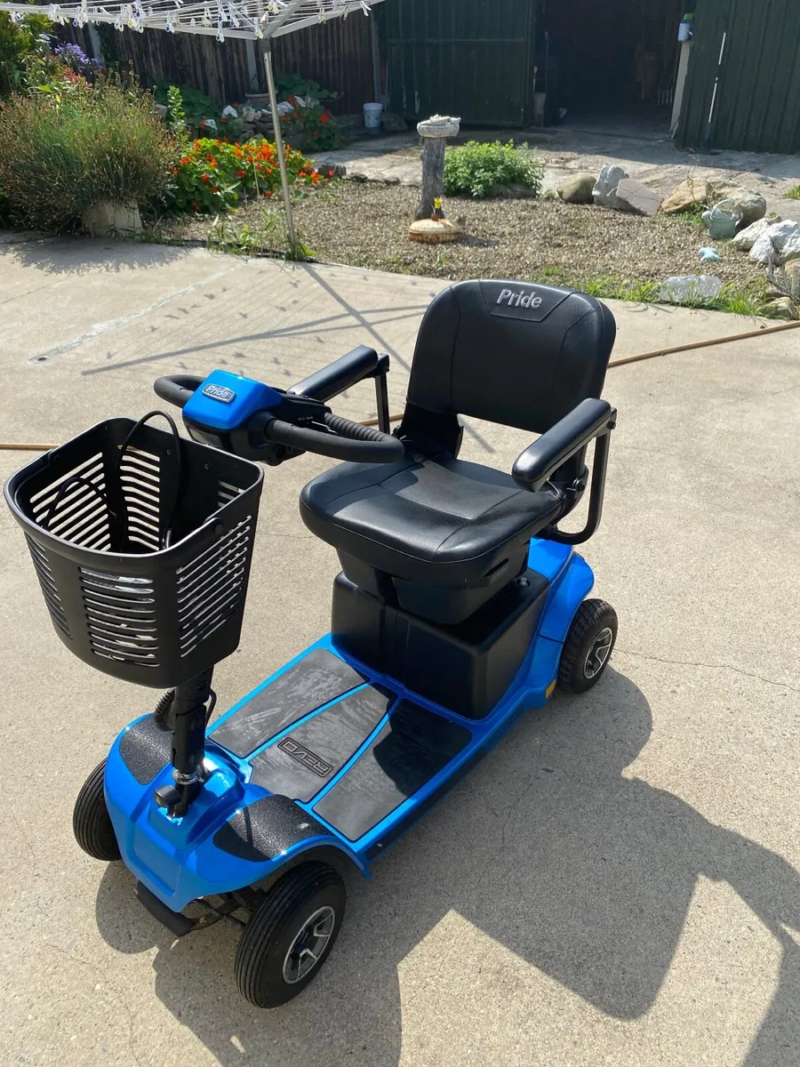 Mobility scooter - Image 1