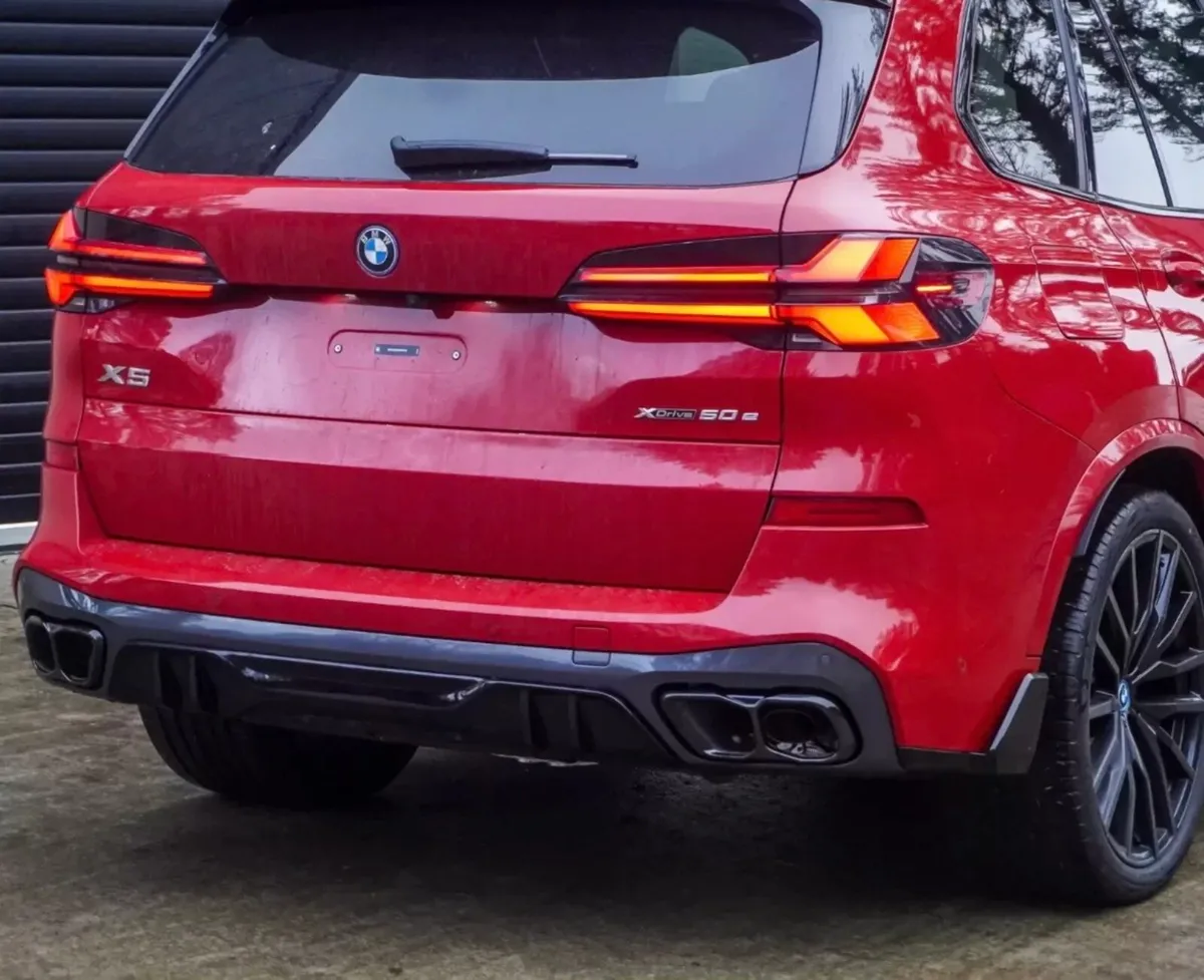 BMW X5 GO5 LCI (2023-2025) rear diffuser