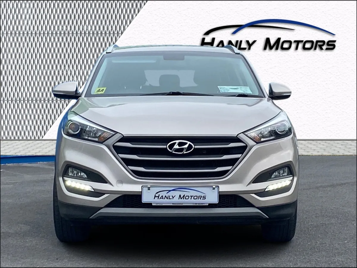 Hyundai Tucson IX35 EXECUTIVE 1.7 5DR - Image 2