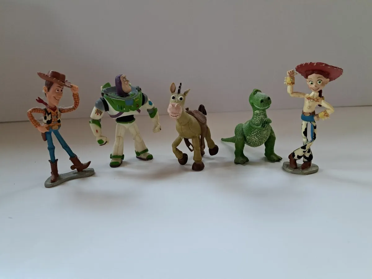 Toy story figurines bundle - Image 1