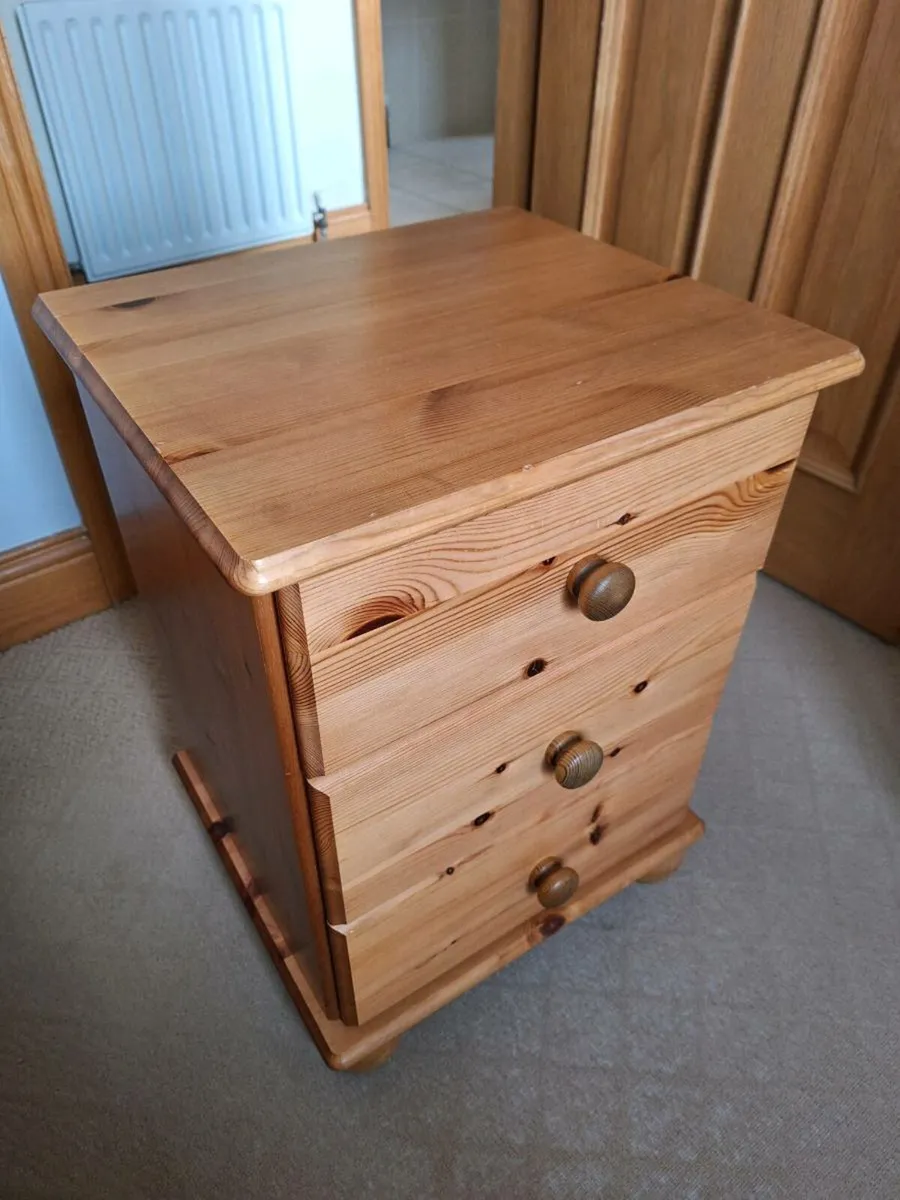 Bedside locker