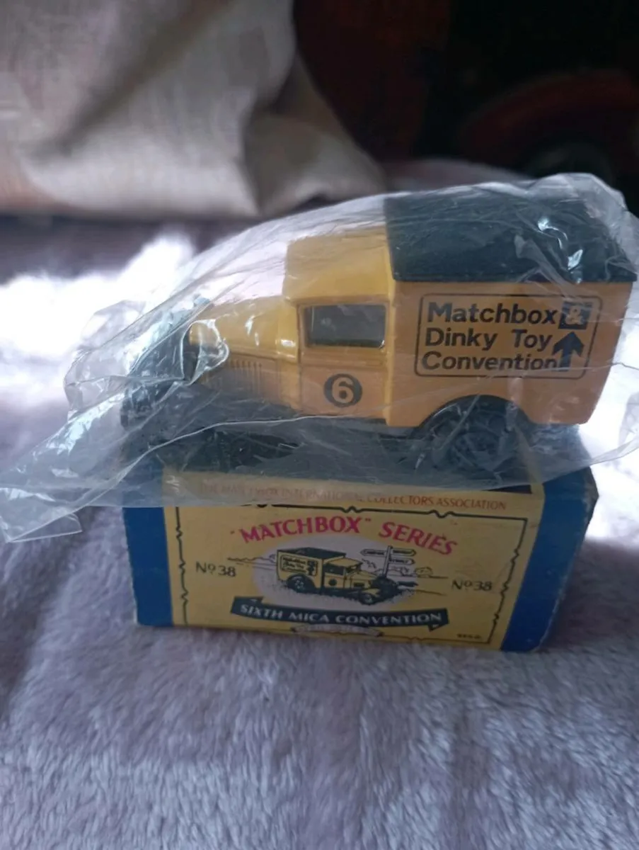 MATCHBOX MB 38 VAN FORD MODEL A LIMITED EDITION - Image 1