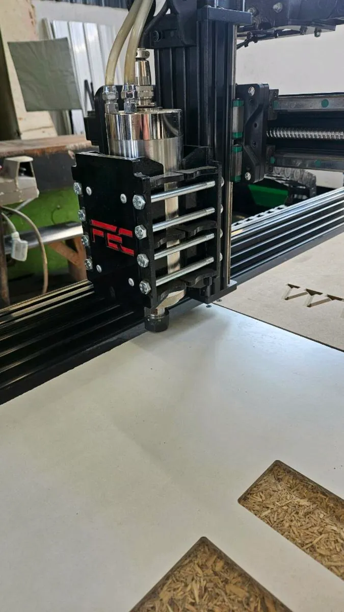 4ft x 4ft CNC Routers - Image 4