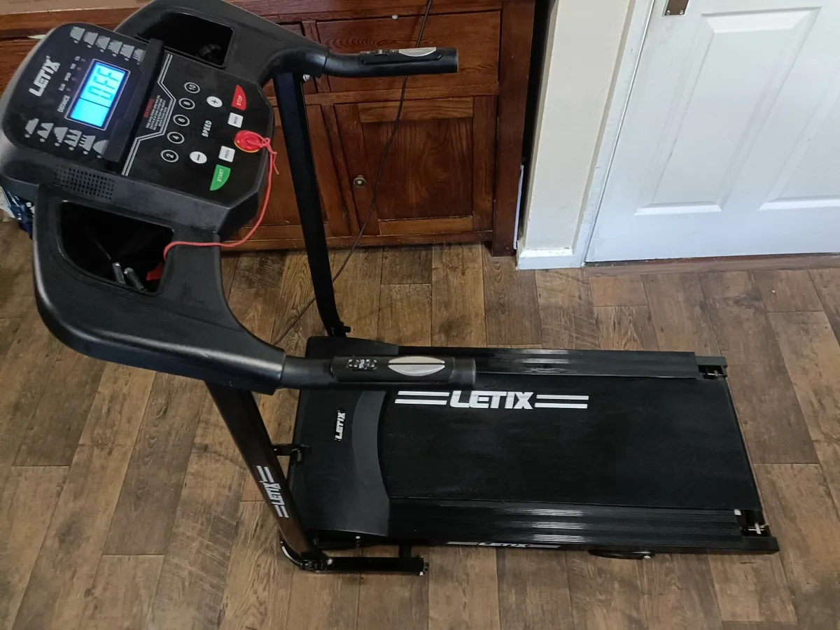 Treadmill - Image 1