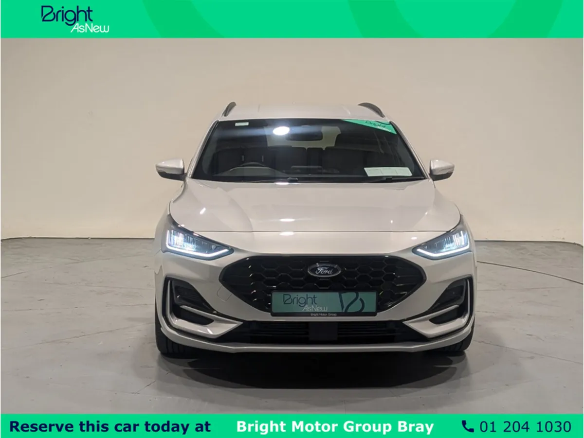Ford Focus ST-LINE STYLE 5W 1.0T 12 125 M6 4 - Image 3