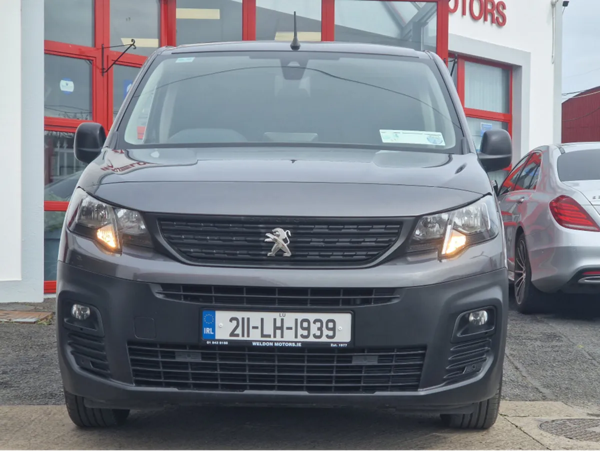 Peugeot Partner PRO PLUS 1.5 HDI - Image 2