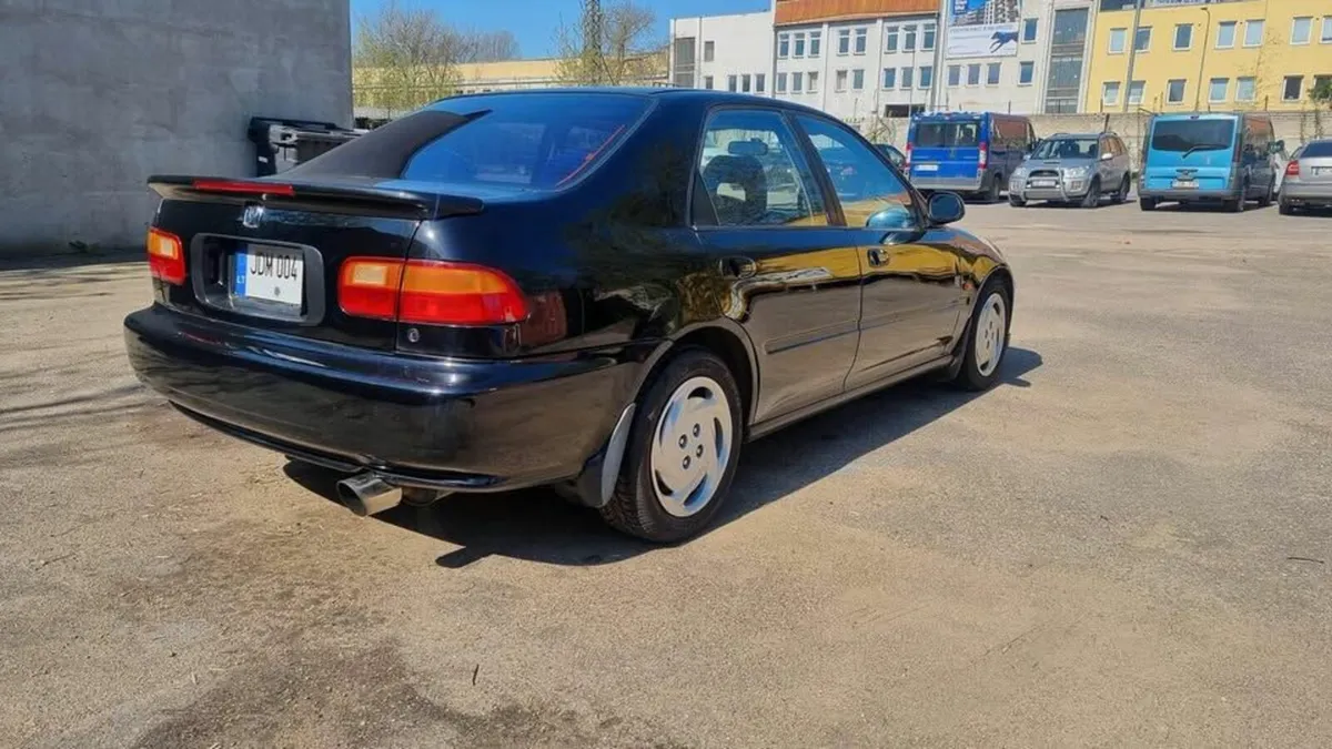 Honda Civic 1992 - Image 2