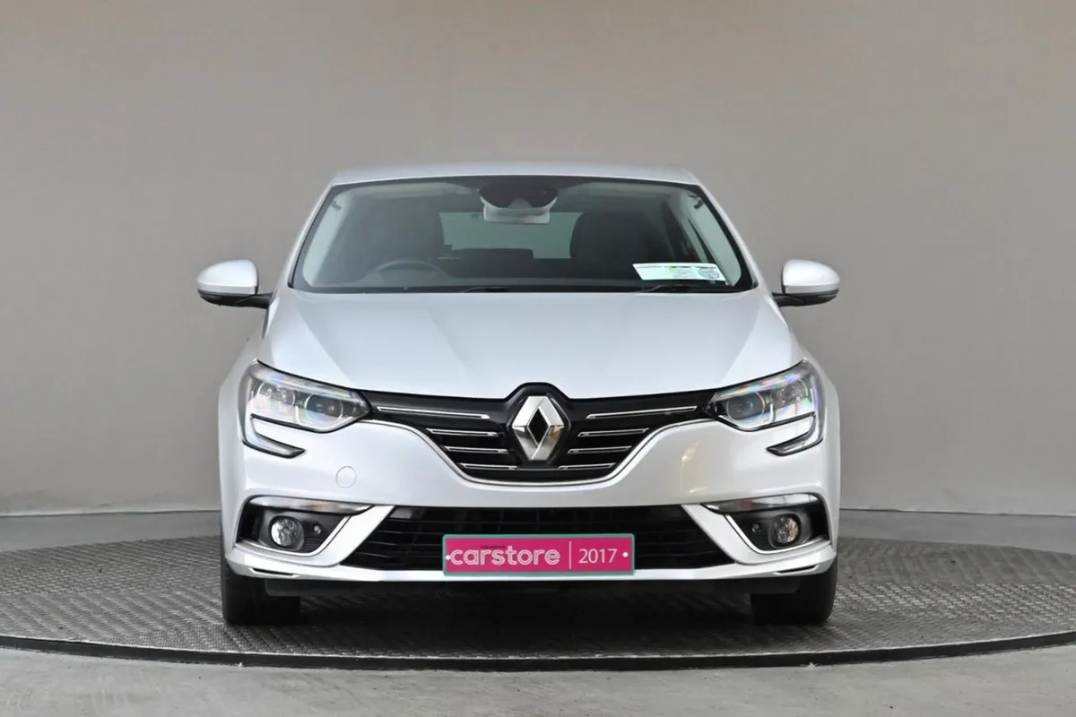 Renault Megane 1.5 DCI Dynamique S NAV 110BHP 6spd - Image 2