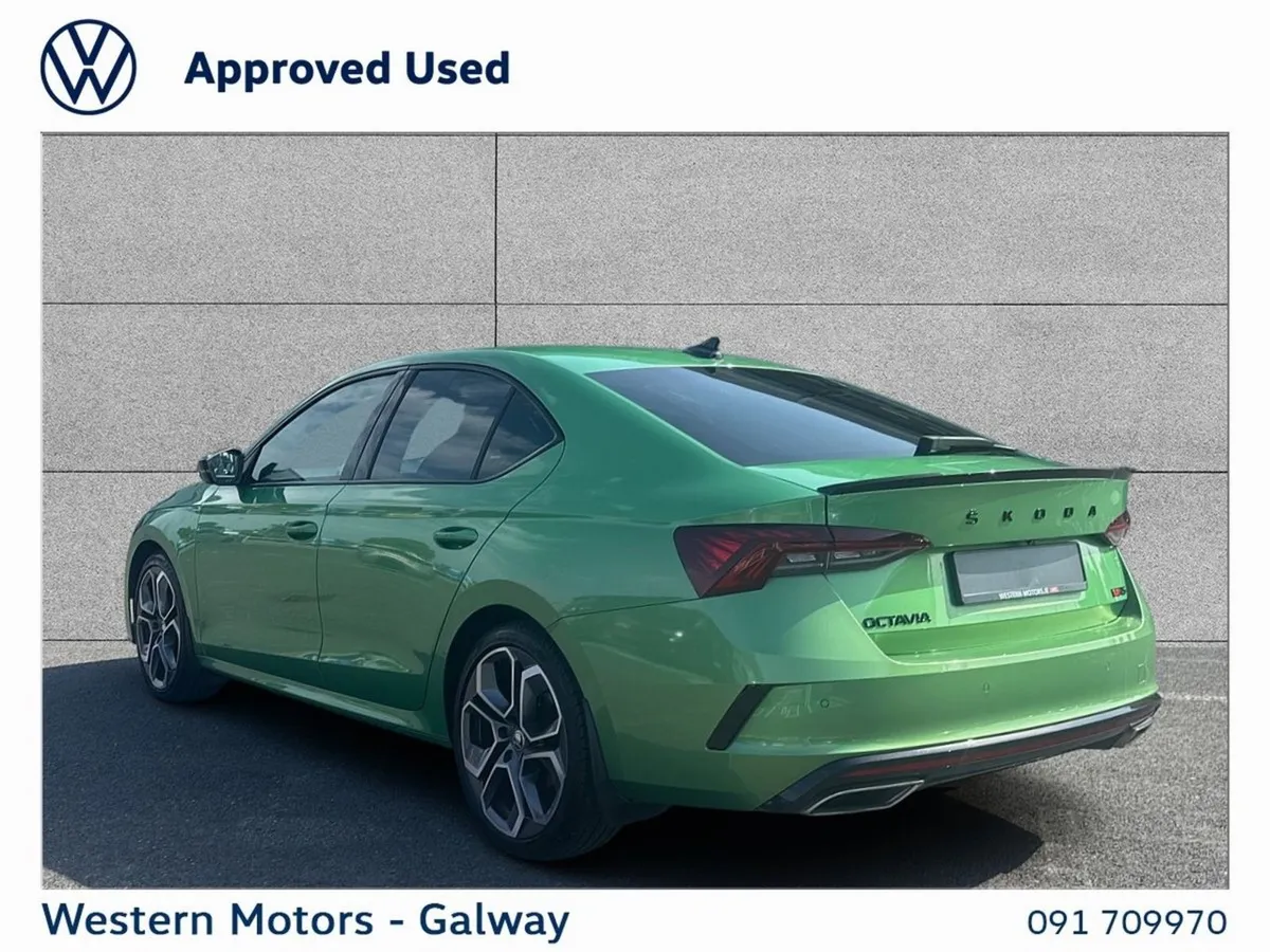Skoda Octavia RS - Fantastic Colour  Matrix LED L - Image 4
