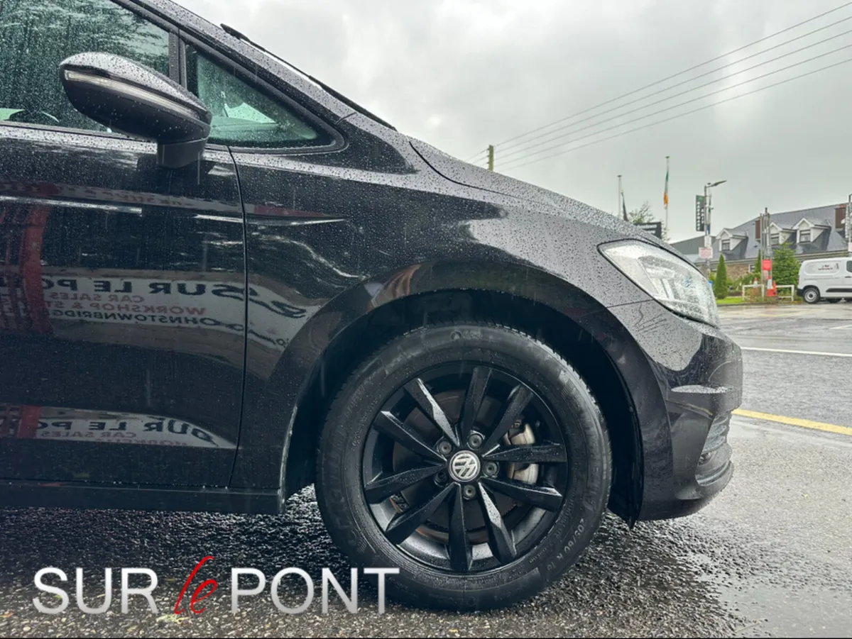 Volkswagen Touran 1.4 TSI HIGHLINE 7 SEATER MPV - Image 2