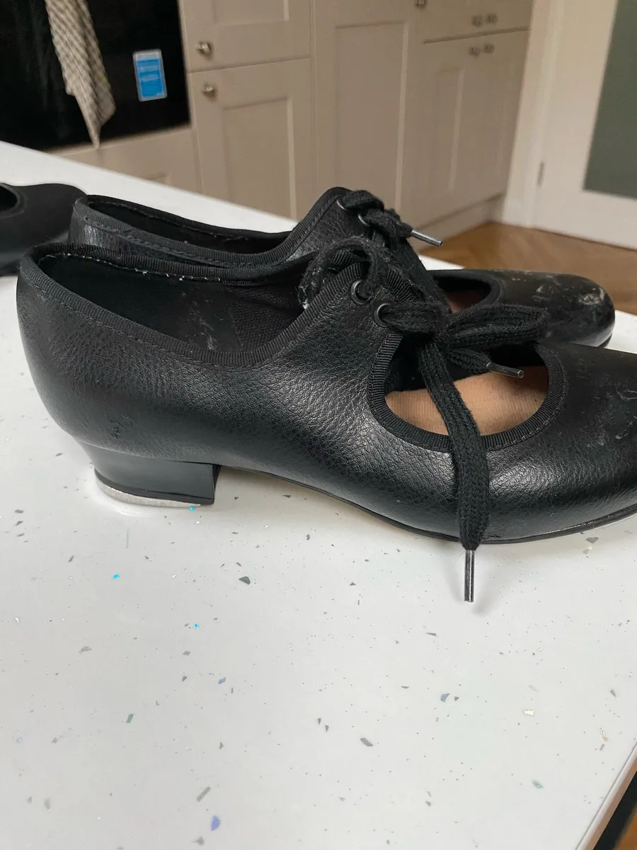 Tap shoes