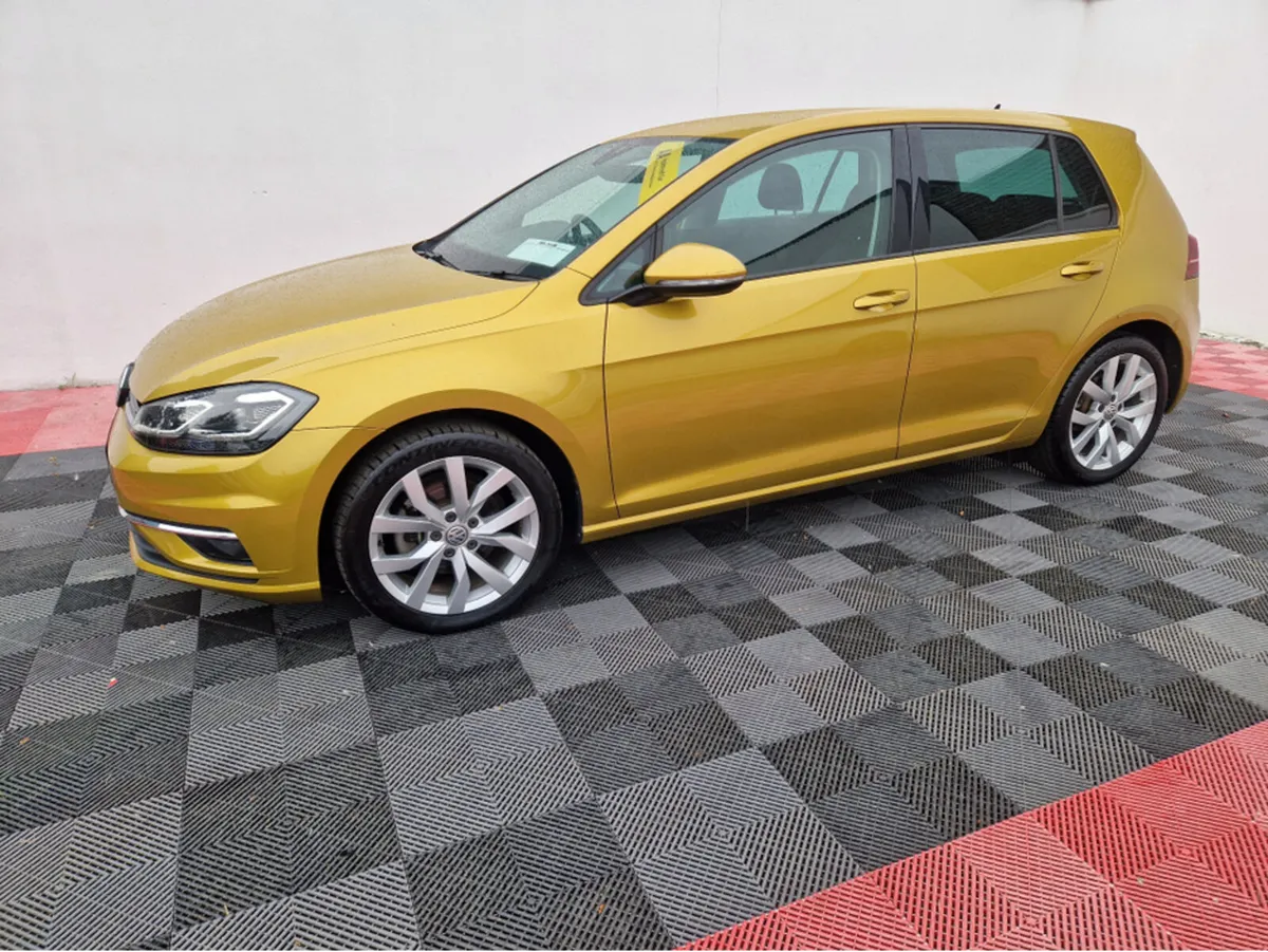 Volkswagen Golf HIGHLINE DIGITAL DASH 1.4 PETROL A - Image 3