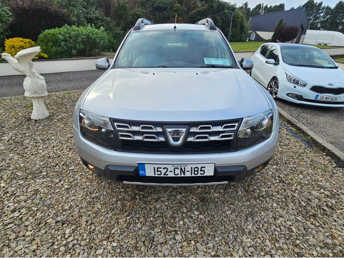 Dacia Duster SIGNATURE 1.5 DCI 110 4X 4DR - Image 2