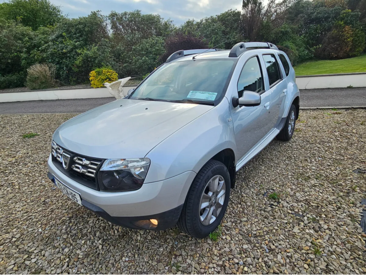 Dacia Duster SIGNATURE 1.5 DCI 110 4X 4DR - Image 3