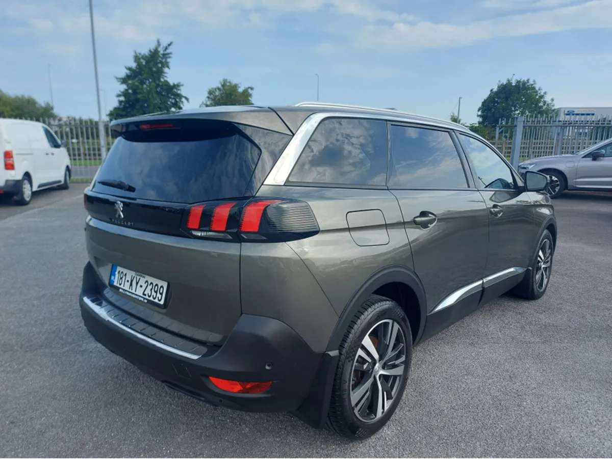 Peugeot 5008 ALLURE 1.6 BLUE HDI 120 4 4DR - Image 2