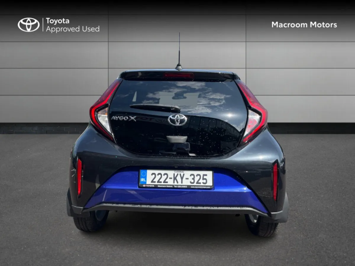 Toyota Aygo 1.0 - Image 4