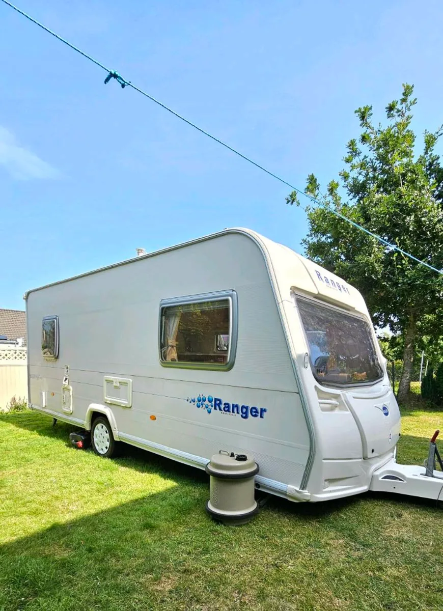 5 /6 berth Caravan for sale - Image 2