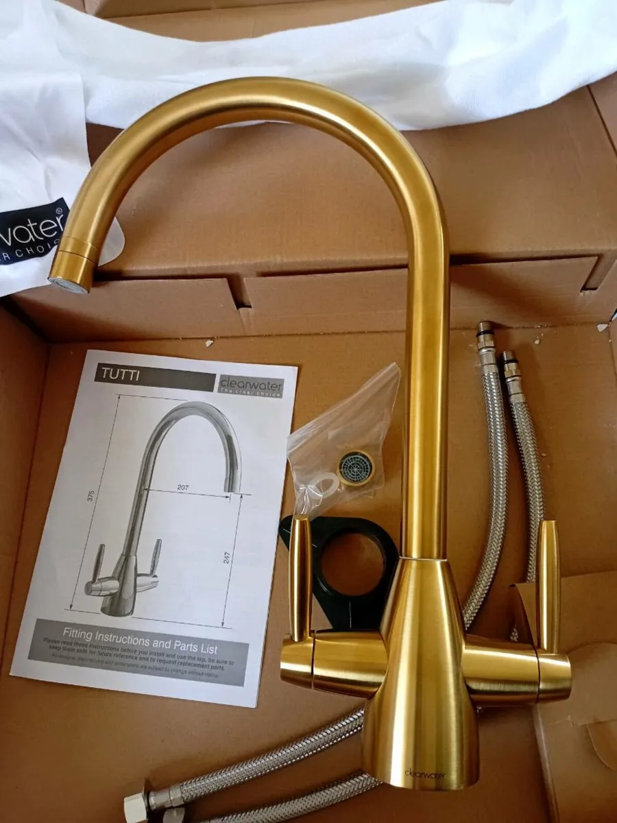 Sink tap - Image 1