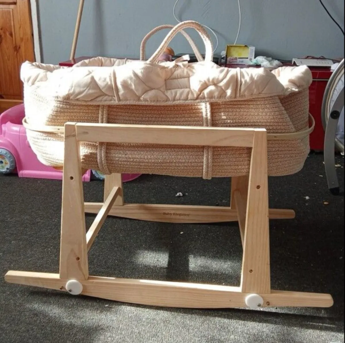Baby Elegence Moses basket - Image 2