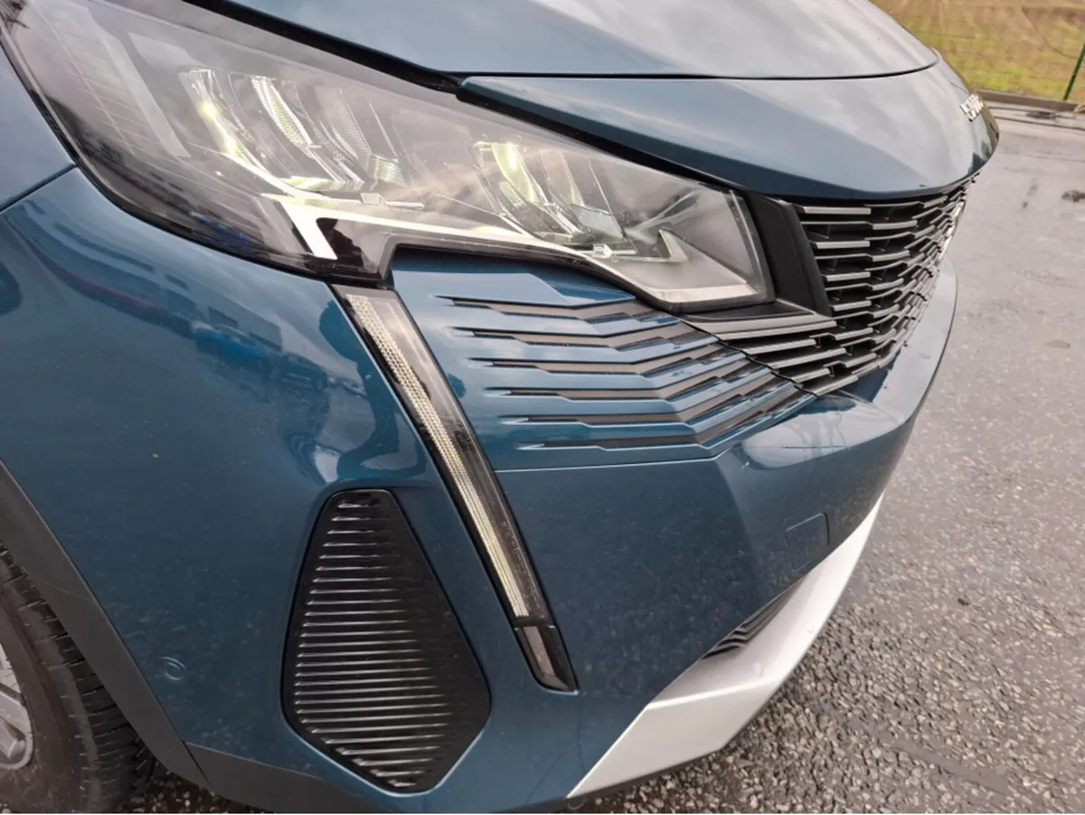Peugeot 5008 Peugeot 5008 FL Allure 1.5 Blue HDI 1 - Image 3