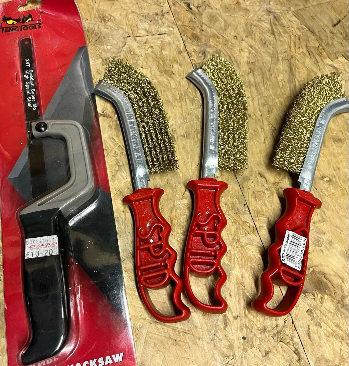 New items for sale - Image 1