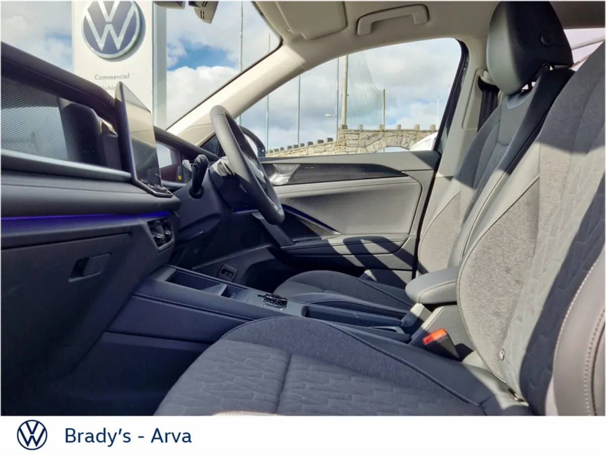 Volkswagen Tayron **AVAILABLE FOR TEST DRIVE ONLY* - Image 4