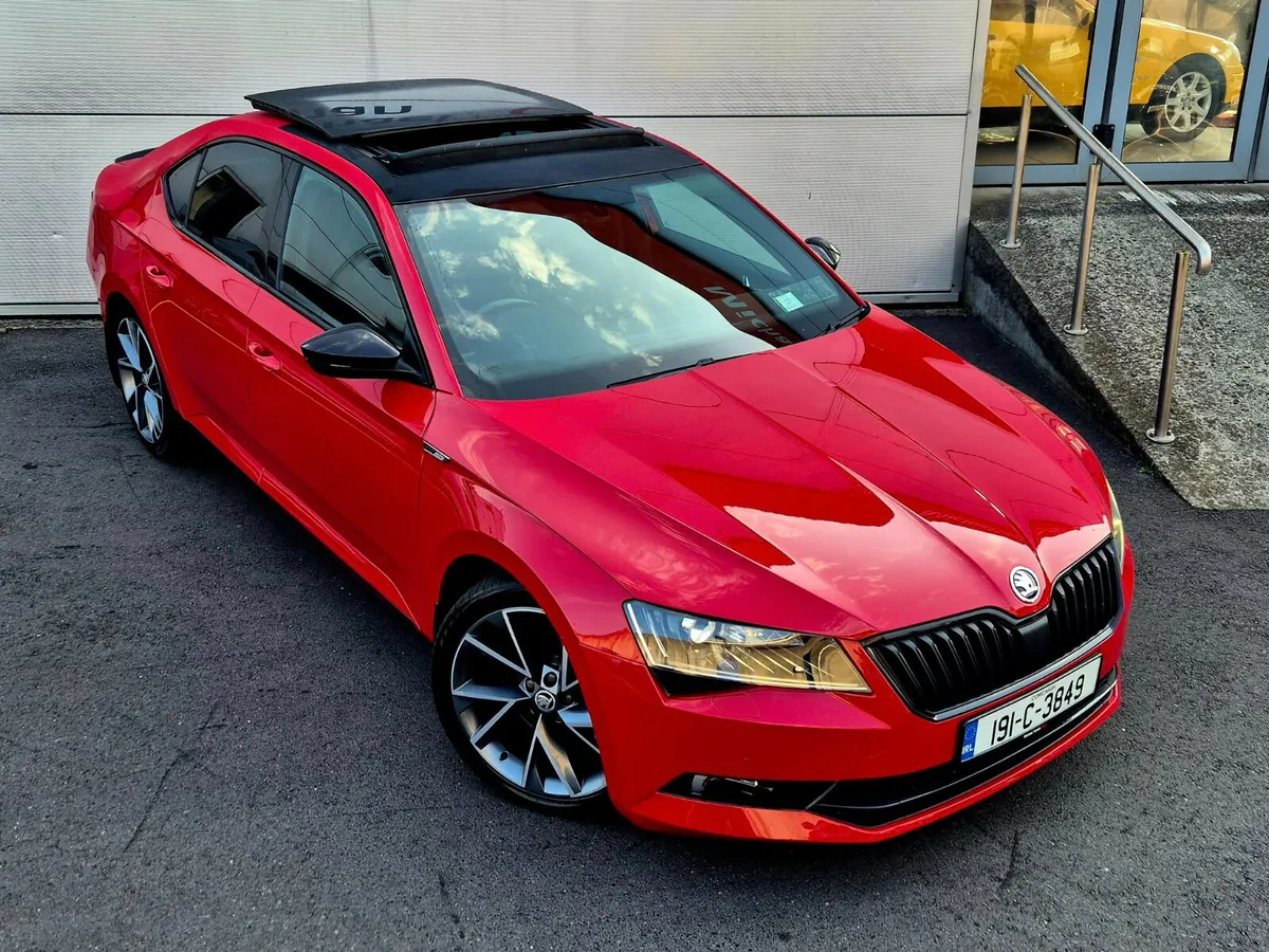 2019 Skoda Superb 2.0 Diesel Sportline Sunroof 19' - Image 3