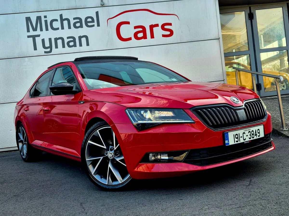 2019 Skoda Superb 2.0 Diesel Sportline Sunroof 19' - Image 4