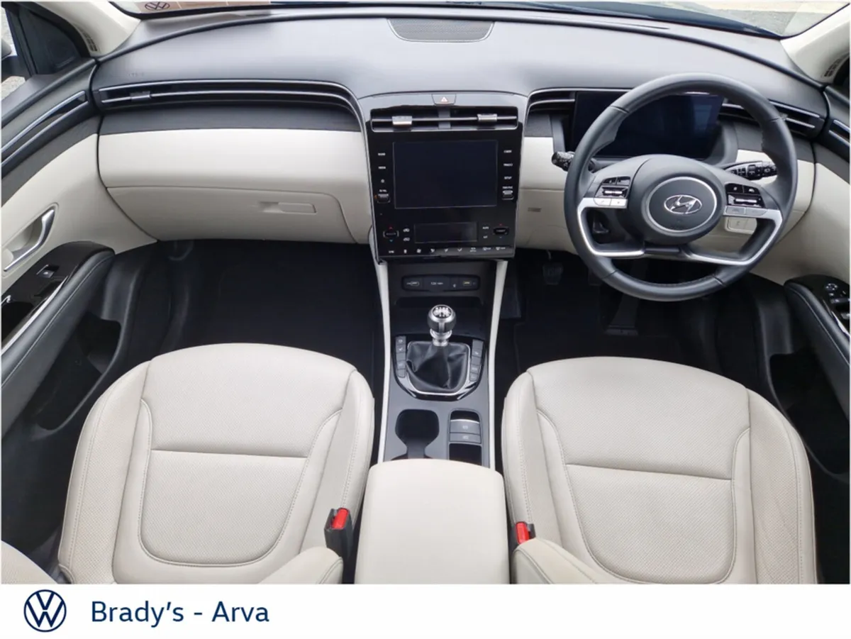 Hyundai Tucson IX35 EXECUTIVE 5DR - Image 2
