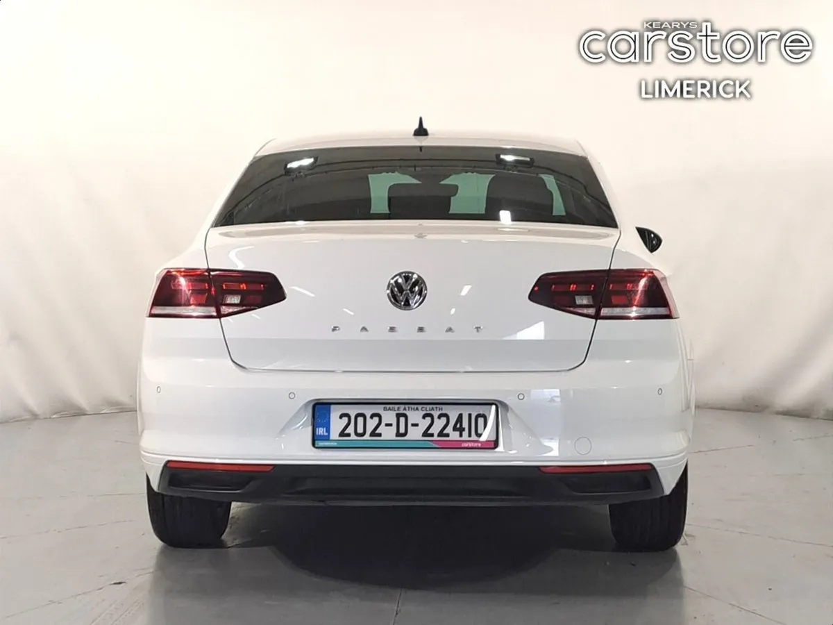 Volkswagen Passat 2.0tdi 150HP Elegance Auto DSG - Image 4