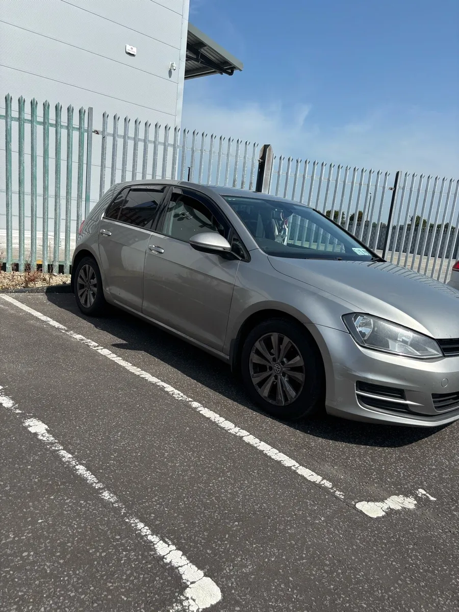 131 VW Golf 1.6 - Image 1