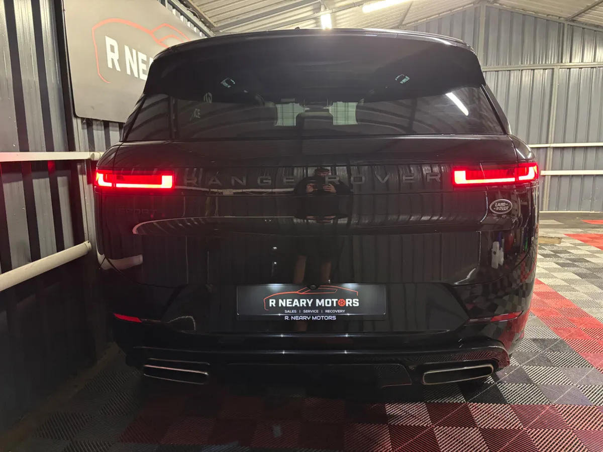 2022 Land Rover Range Rover P440e New Model - Image 2