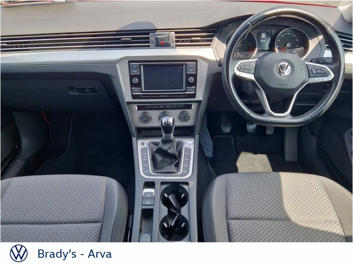 Volkswagen Passat 2.0 TDI 150BHP M6F 4DR - Image 2