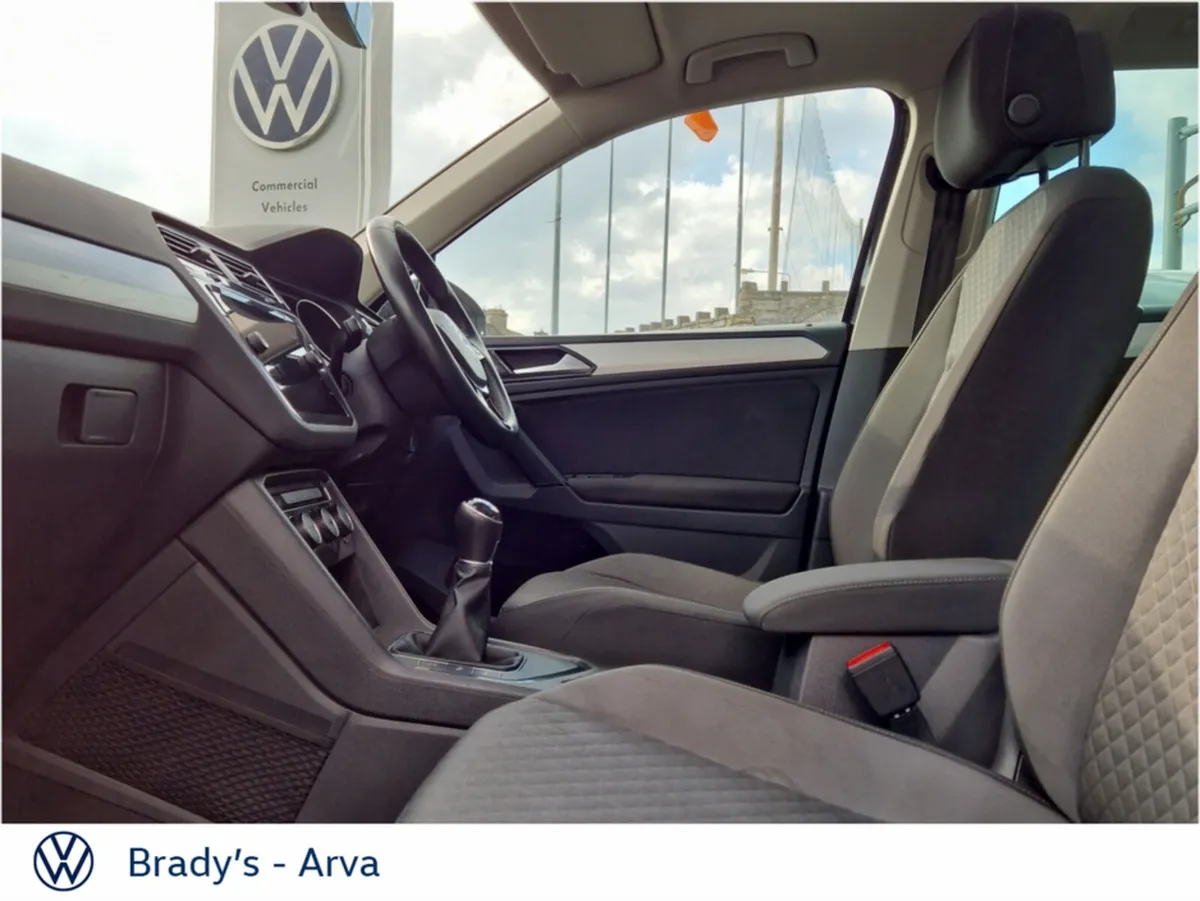 Volkswagen Tiguan Comfortline  2.0 TDI 115BHP M6F - Image 4