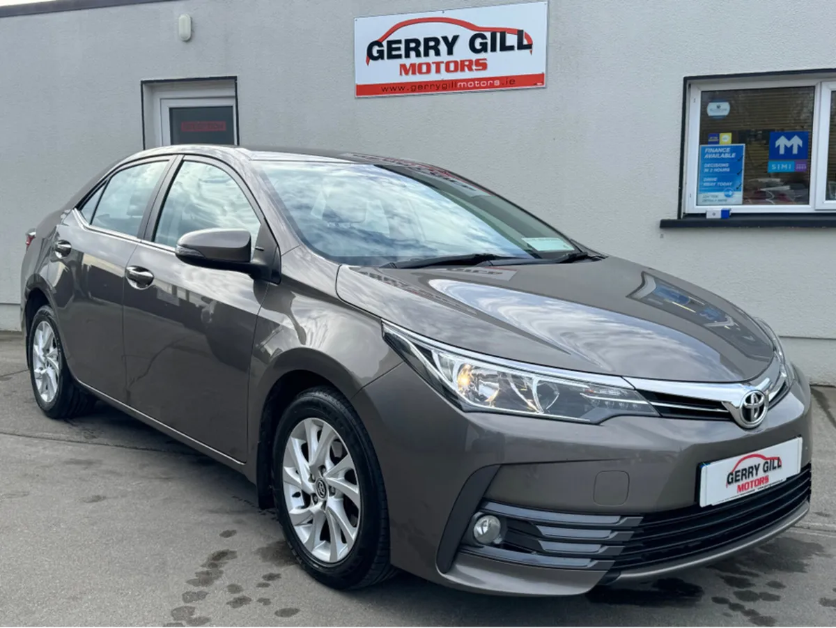 Toyota Corolla 1.4 D-4D LUNA 4DR - Image 1