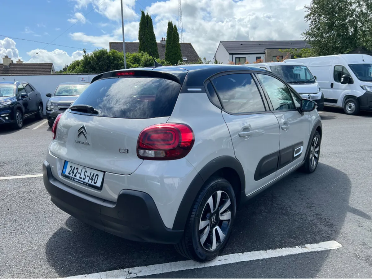 Citroen C3 PLUS PURETECH 83 MY70 4DR - Image 3
