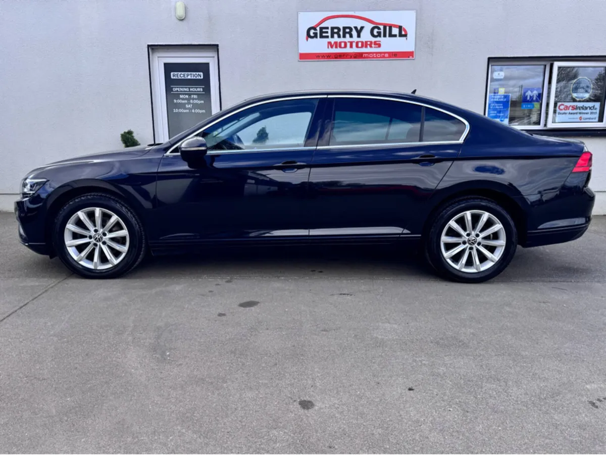 Volkswagen Passat BUSINESS 2.0 TDI MANUAL 6SPEED F - Image 4
