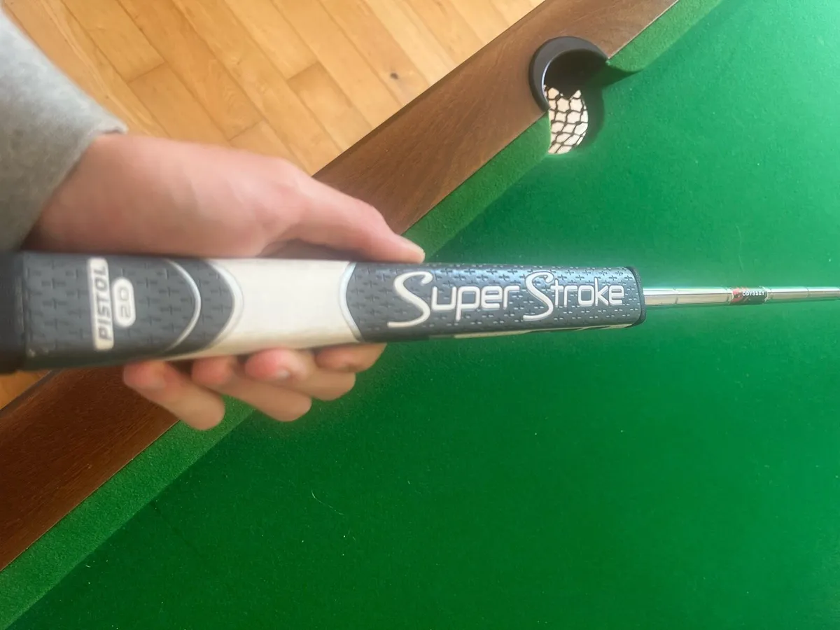 Golf club - Image 3