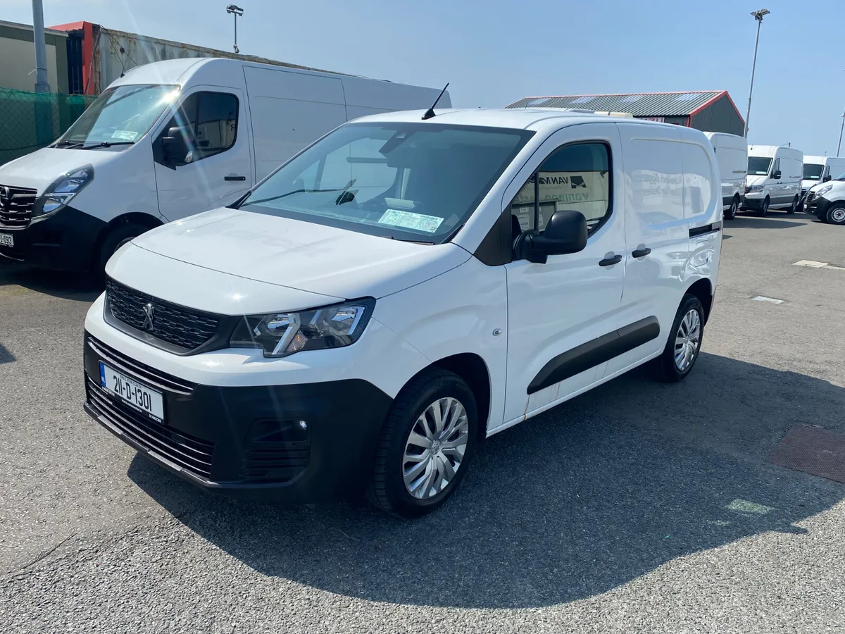 2021 Peugeot Partner Professional 1.5HDI 100BHP - Image 3